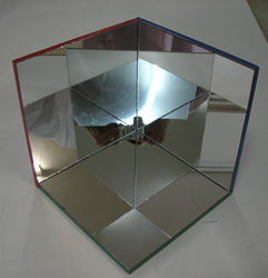 Triedro de espejos